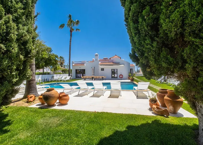 Valbom Luxury Village
