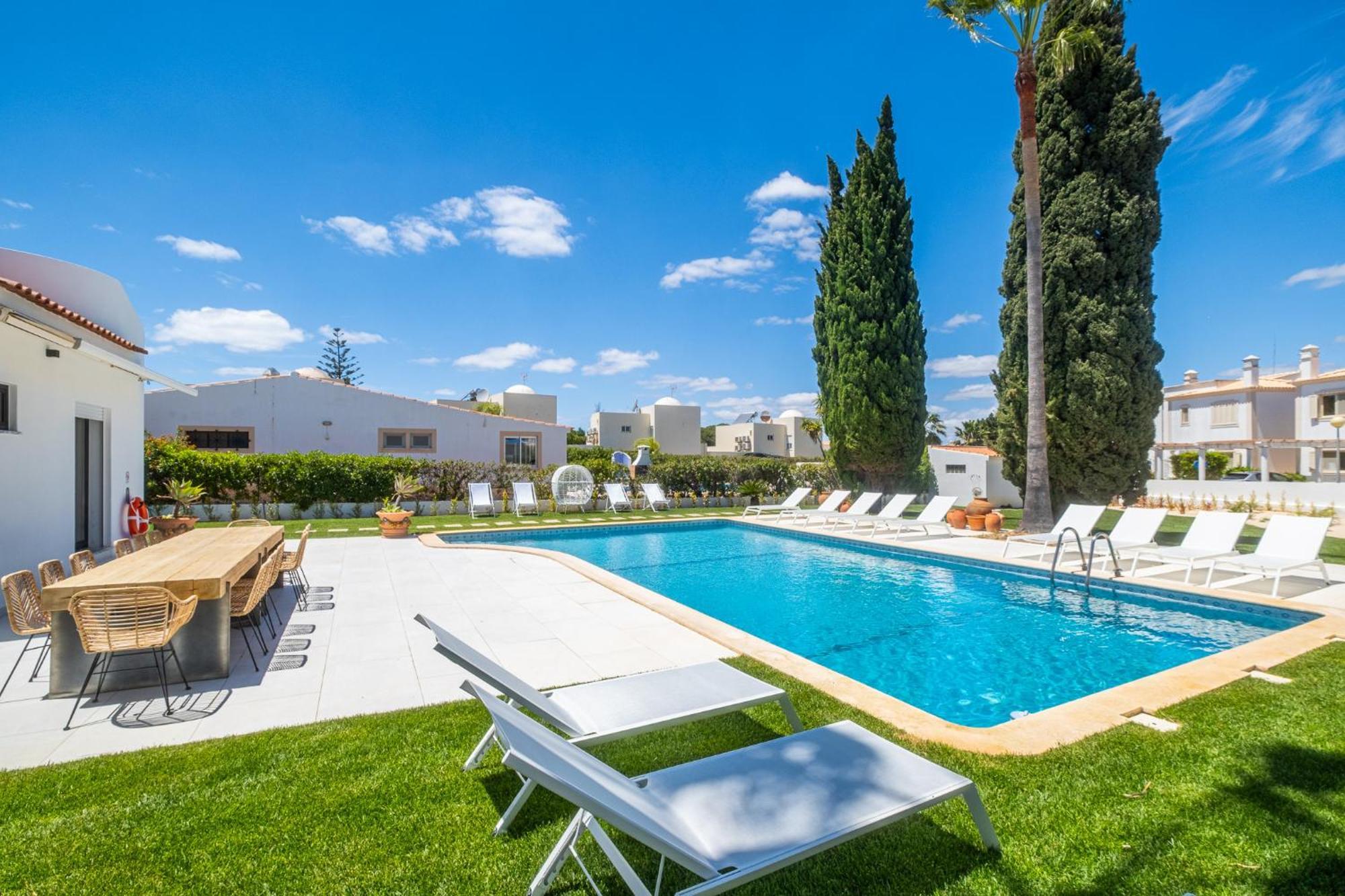 Valbom Luxury Village *