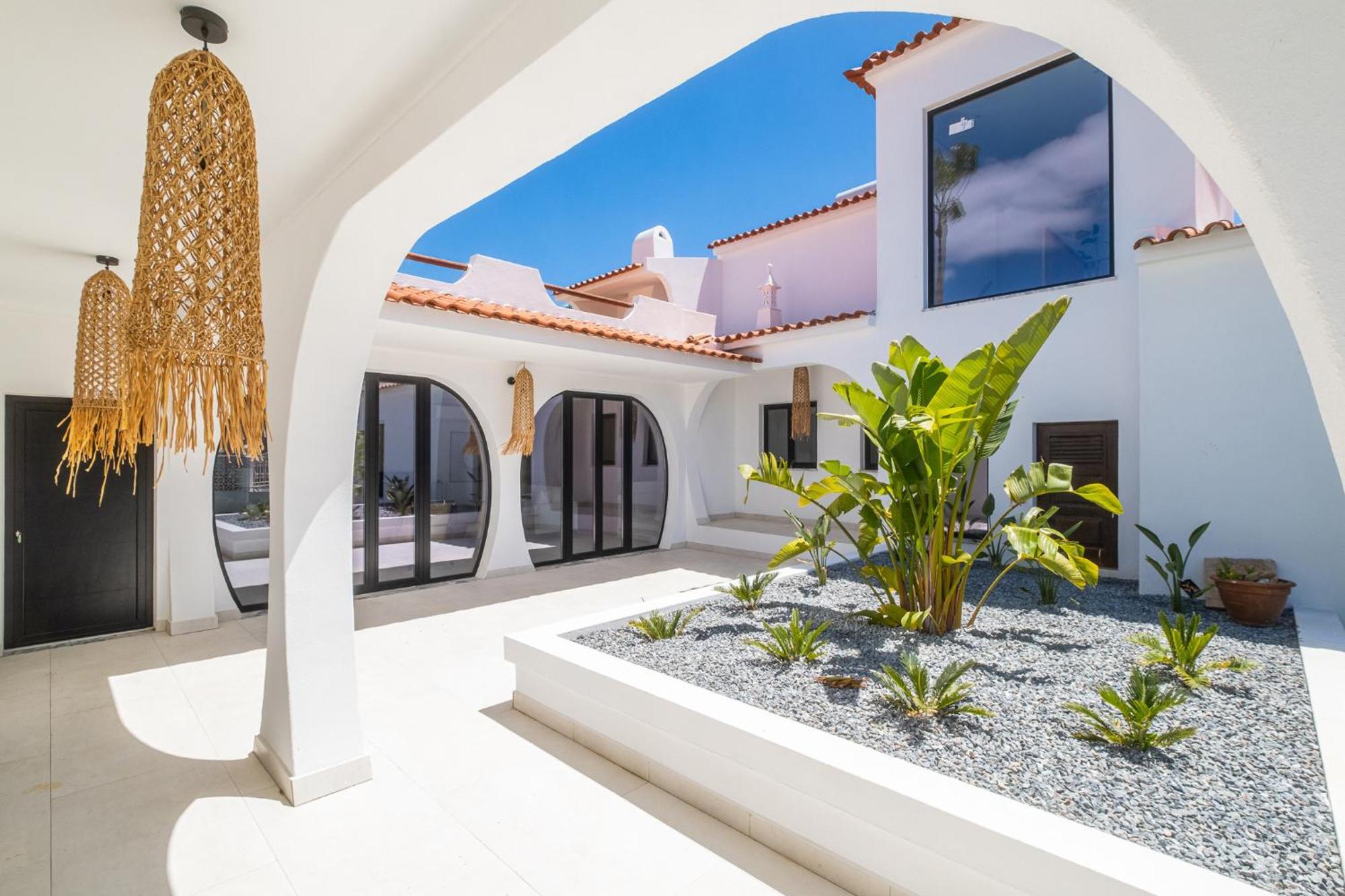 Valbom Luxury Village *
