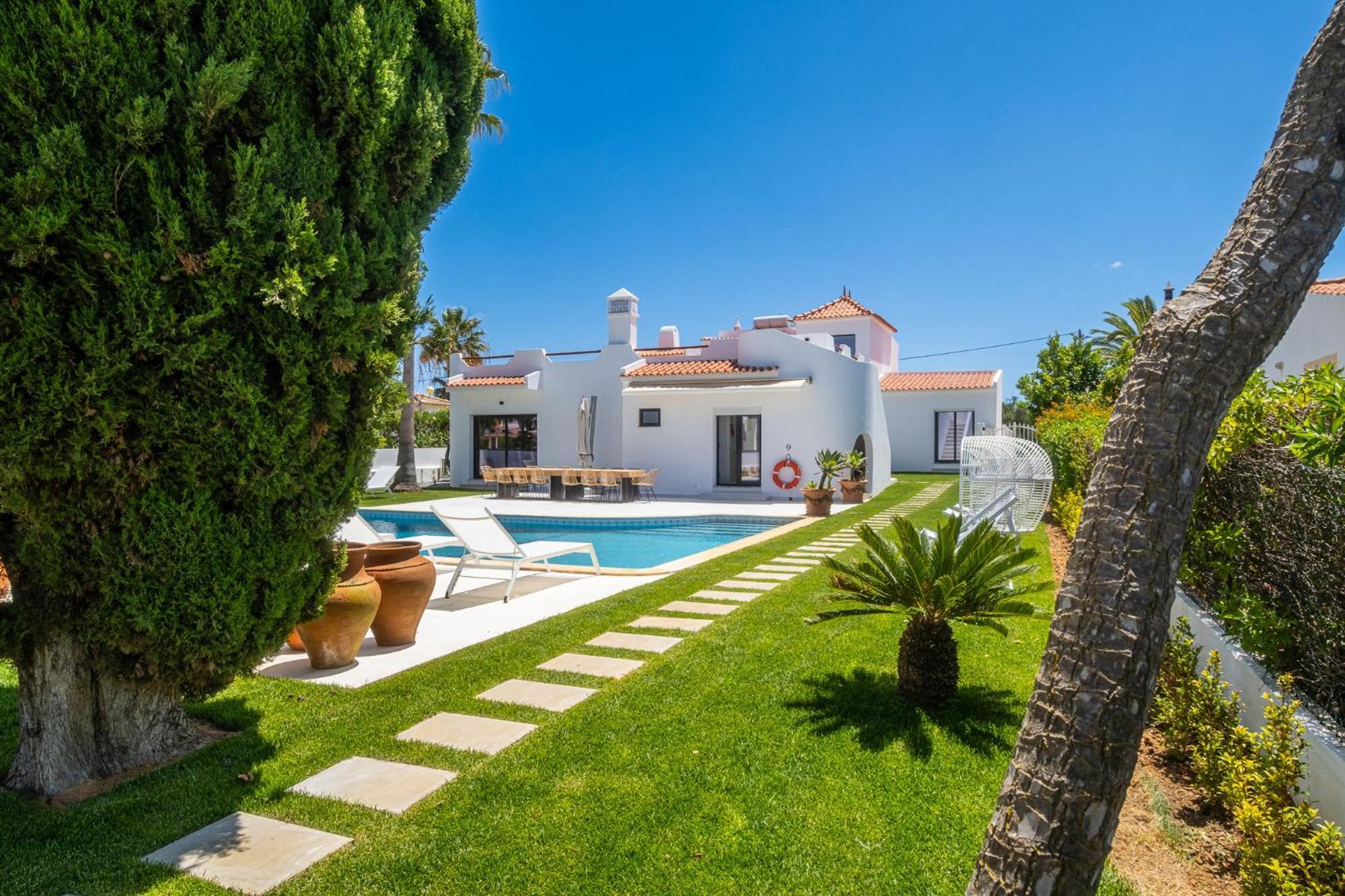 Valbom Luxury Village *